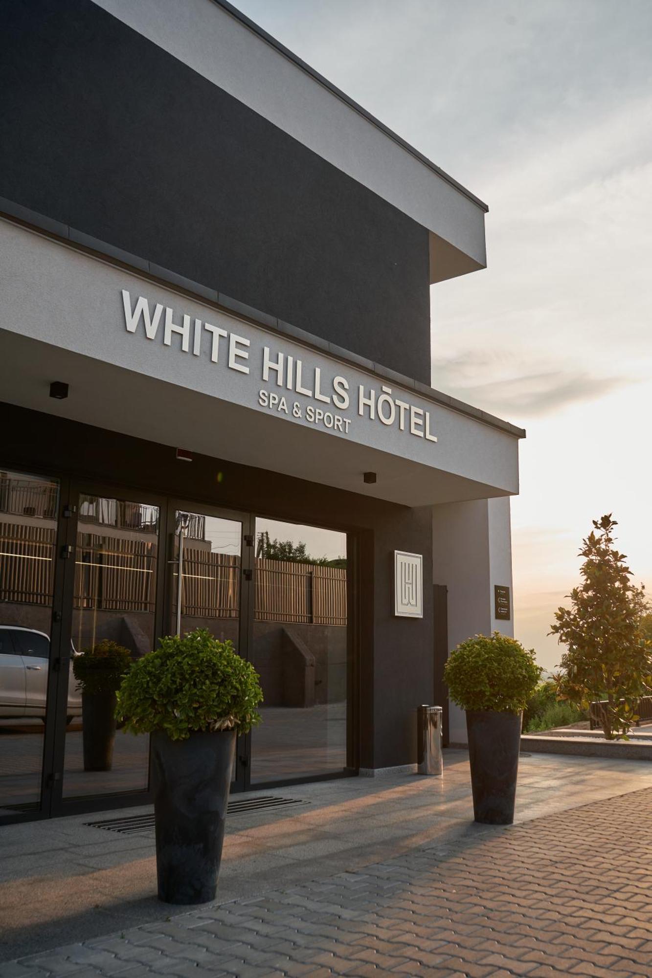 White Hills Hotel Spa&Sport Uzhhorod Exterior foto